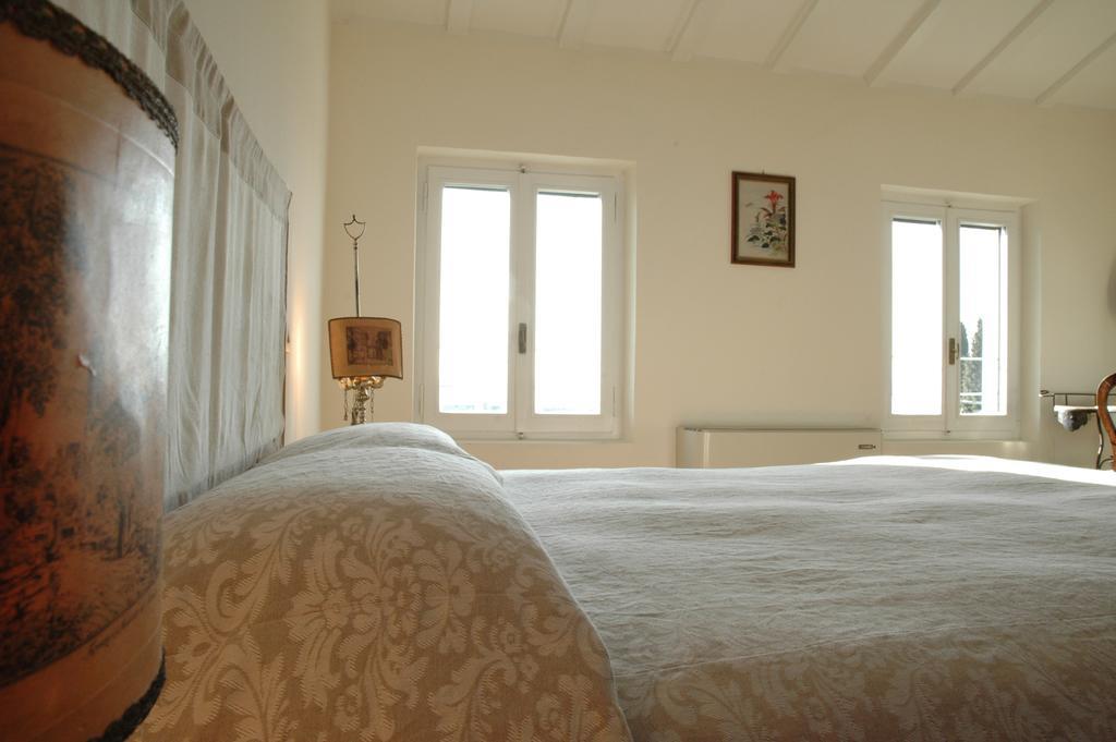 Agriturismo Tenuta La Pergola Бардолино Номер фото